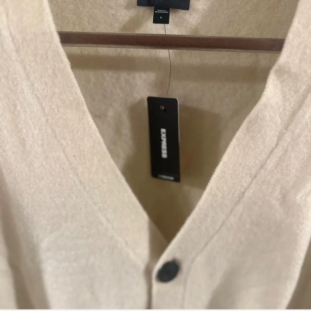 Express Beige Cardigan Sweater Size Men’s Large (NWT)